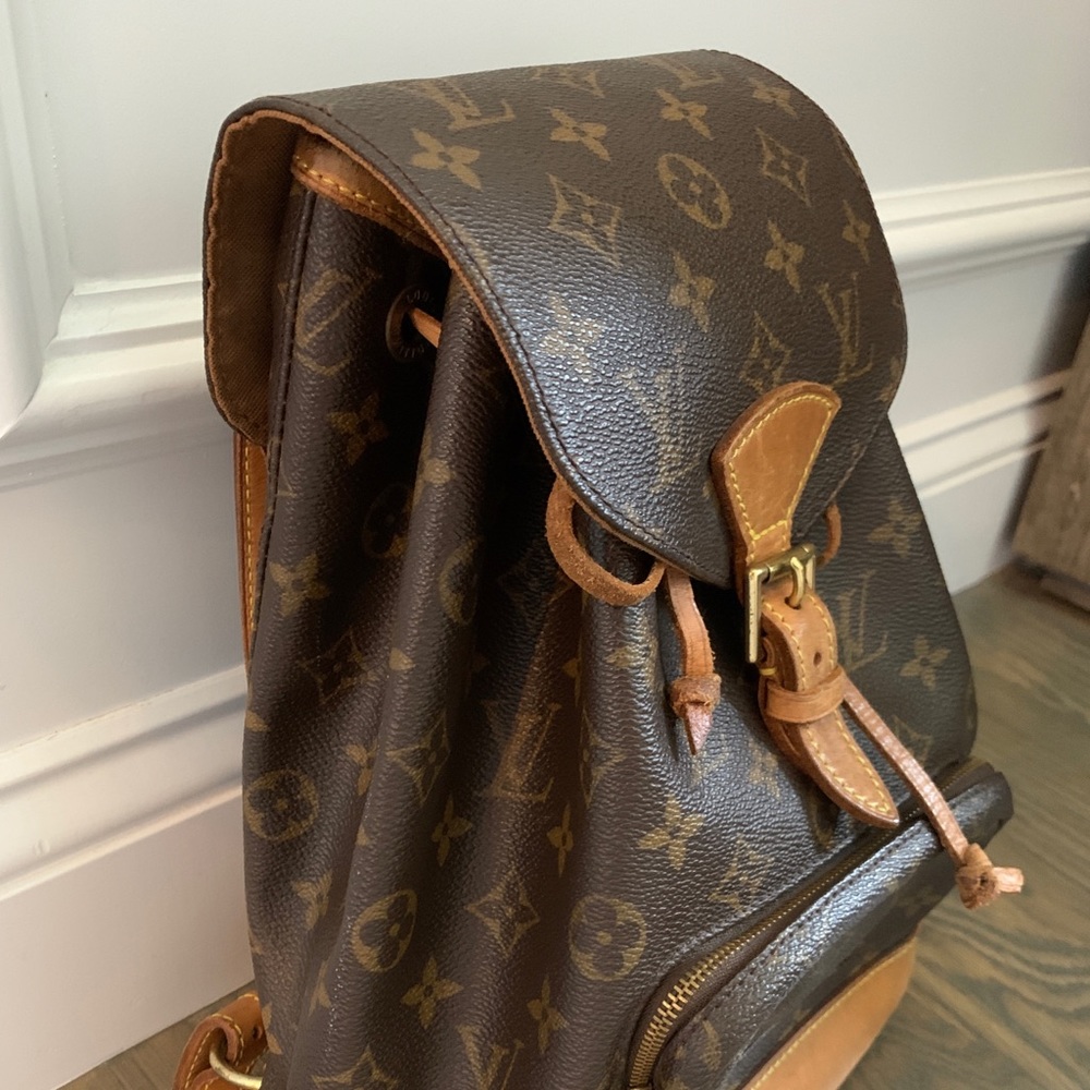 Authentic Louis Vuitton Montsouris Backpack - Picture 2 of 16